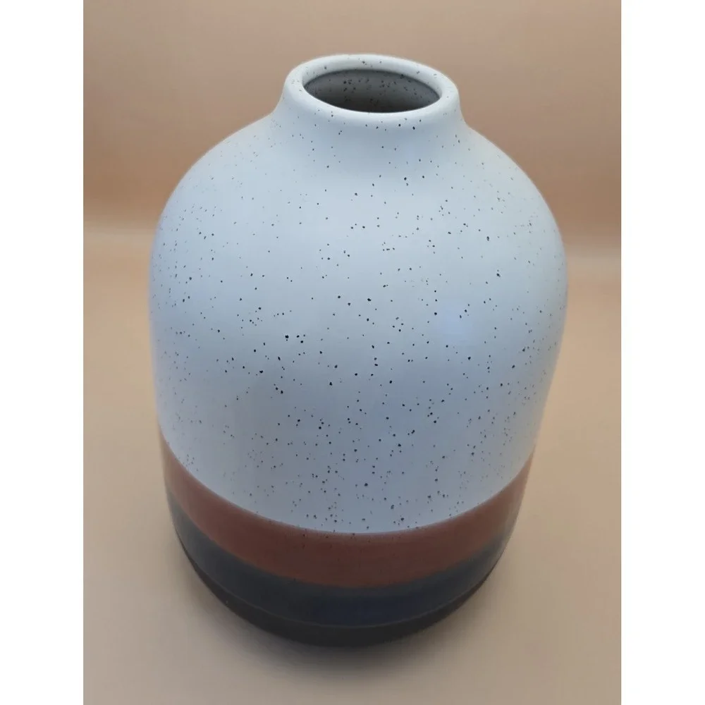 Stoneware Flower Vase Michael Wainwright 9.5